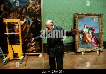 Sir Denis Mahon June 1999Guercinos  Saint Gregory the Great with Saints Ignatius Loyola and Francis Xavier being hung in the National Gallery in London after the painting was bequested to the gallery by Sir Denis Mahon Stock Photo