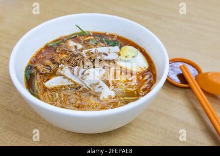 Simple no frills prawn noodles or hokkien mee, popular food in Penang, Malaysia Stock Photo