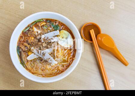 Overhead view of simple prawn noodles or hokkien mee, popular food in Penang, Malaysia Stock Photo