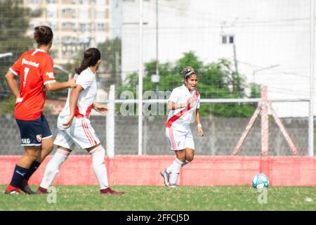 Buenos Aires, Argentina. 24th Apr, 2021. Daniela Mereles (#6 River) during the game between Independiente and River Plate at Villa Dominico in Avellaneda, Buenos Aires, Argentina. Credit: SPP Sport Press Photo. /Alamy Live News Stock Photo