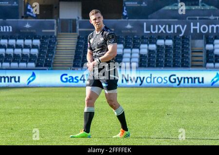 Swansea, UK. 24th Apr, 2021. George North of Ospreys during the Guinness PRO14 Rainbow Cup match between Ospreys and Cardiff Blues at the Liberty Stadium in Swansea, Wales, UK on 24, April 2021. Sporting stadiums around the UK remain under strict restrictions due to the Coronavirus Pandemic as Government social distancing laws prohibit fans inside venues resulting in games being played behind closed doors. Credit: Duncan Thomas/Majestic Media/Alamy Live News. Stock Photo