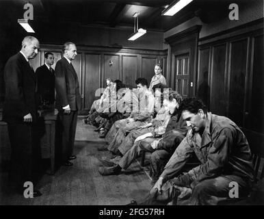 JAMES CAGNEY ANNABELLA and RICHARD CONTE in 13 RUE MADELEINE 1946 director HENRY HATHAWAY original screenplay John Monks Jr and Sy Bartlett producer Louis de Rochemont Twentieth Century Fox Stock Photo