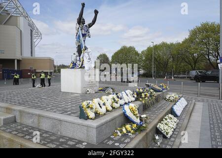 Leeds, UK. 25th Apr, 2021. General view of Elland Road ahead of the Premier League match between Leeds United and Manchester United outside Elland Road, Leeds, United Kingdom. Credit: SPP Sport Press Photo. /Alamy Live News Stock Photo