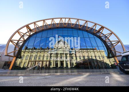 Illustrative pictures of the Grand Palais Ephemere in Paris, France, on April 23, 2021. Grand Palais Ephemere (The Temporary Grand Palais), a temporary building of around 10,000 m2 designed by the architect Jean-Michel Wilmotte and built by GL Events, will be constructed on the Champ-de-Mars in early 2021 until the end of the Paris 2024 Olympic and Paralympic Games. Photo by Lionel Urman/ABACAPRESS.COM Stock Photo