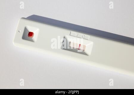 Abingdon Health AbC-19™ RAPID NEUTRALISING ANTIBODY TEST; blood test to detect antibodies to Covid 19 virus coronavirus 2 (SARS-CoV- 2). The test is showing a negative result despite the blood coming from somebody who had received the Oxford Astrazeneca astra zeneca vaccine a month earlier and who should (presumably) be showing that they have created antibodies to the virus. UK (123) Stock Photo