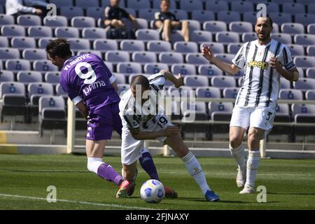 Dusan Vlahovic of ACF Fiorentina in action against Leonardo Bonucci of Juventus  FC during ACF Fiorentina vs Juventu - Photo .LiveMedia/Matteo Papini Stock  Photo - Alamy