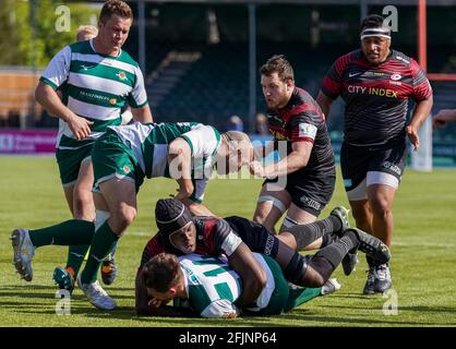 London, UK. 25th Apr, 2021. Maro Itoje #4 of Saracens wrestles Angus Kernohan #14 of Ealing Trailfinders to the ground in London, United Kingdom on 4/25/2021. (Photo by Richard Washbrooke/News Images/Sipa USA) Credit: Sipa USA/Alamy Live News Stock Photo