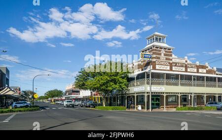 view of McDowall Street in Roma CBD, with School of Arts Hotel, Roma, Maranoa Region, Queensland, Australia Stock Photo