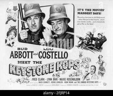 BUD ABBOTT and LOU COSTELLO FRED CLARK and LYNN BARI in ABBOTT AND COSTELLO MEET THE KEYSTONE KOPS 1955 director CHARLES LAMONT Universal International Pictures (UI) Stock Photo