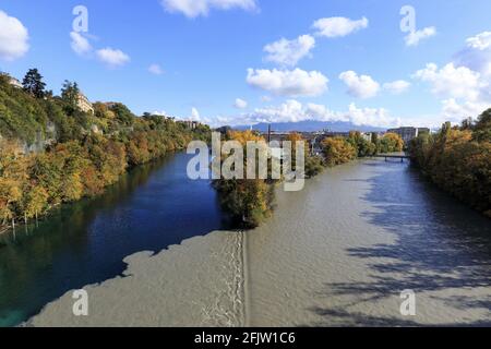 Switzerland, Canton of Geneva, Geneva, Pointe de la Jonction, confluence between the Rhone river and L'Arve river Stock Photo