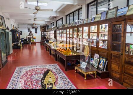 COLOMBO, SRI LANKA - JULY 26, 2016: Interior of Gangaramaya Buddhist Temple complex in Colombo, Sri Lanka Stock Photo