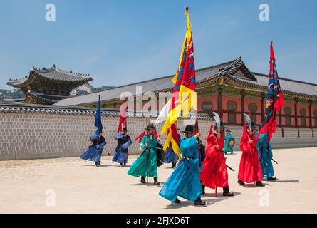 changing of the guards ceremony at Gyeongbok Palace in Seoul Stock Photo