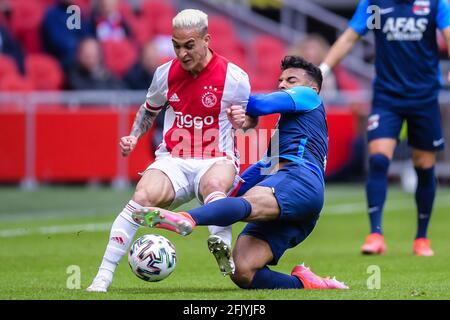 AMSTERDAM, NETHERLANDS - APRIL 25: Antony Matheus dos Santos of Ajax, Owen Wijndal of AZ during the Dutch Eredivisie match between Ajax and AZ at Joha Stock Photo