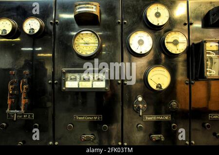 The latest engineering and technology from the 1930s: The Mallock Machine  or calculator, built by Rawlyn Richard Manconchy Mallock of Cambridge  University is an electrical analog computer built in 1933 to solve