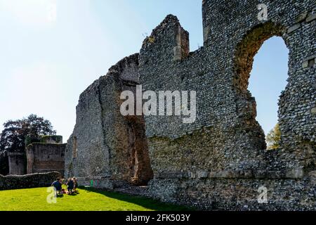 England, Hampshire, Bishop's Waltham, Ruins of Bishop's Waltham Palace *** Local Caption ***  Bishop's Waltham,Bishop's Waltham Palace,Britain,British Stock Photo