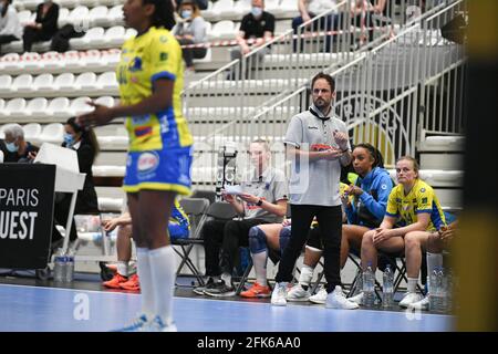 Paris, France. 28th April, 2021. Emmanuel Mayonnade during the Women's French championship, Ligue Butagaz Energie, play-offs Day 5 handball match between Paris 92 and Metz HB on April 28, 2021 at Palais des Sports Robert Charpentier in Issy-les-Moulineaux, France - Credit: Victor Joly/Alamy Live News Stock Photo