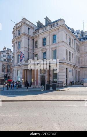 Exterior of Drummonds, one of Britain’s oldest private banks. London, England, UK Stock Photo