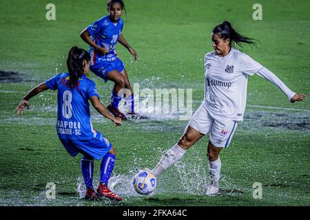 Bia Menezes confia em classificação do Santos para semifinal do