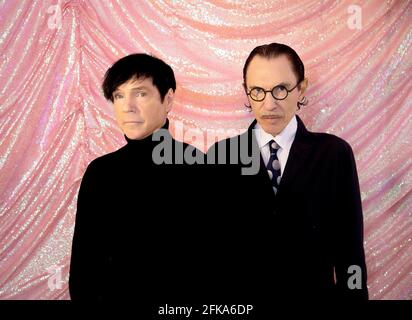 RELEASE DATE: June 18, 2021 TITLE: The Sparks Brothers STUDIO: Focus Features DIRECTOR: Edgar Wright PLOT: The Sparks Brothers is a 2021 music documentary film directed by Edgar Wright about Ron and Russell Mael, the creators of the pop and rock band Sparks. STARRING: Brothers RUSSELL MAEL and RON MAEL. (Credit Image: © Focus Features/Entertainment Pictures) Stock Photo