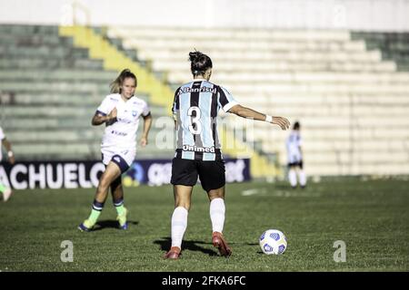 Gravatai, Rio Grande do Sul, Brasil. 29th Apr, 2021. (SPO) Brazilian 1st Division Female Soccer League : Gremio vs Minas. April 29, Gravata, Rio Grande do Sul, Brazil: Soccer match between Gremio and Minas Brasilia, valid for the fourth round of the Brazilian 1st Division Female Soccer League held at Vieirao Stadium, in Gravatai.Credit: Sguacabia/TheNews2 Credit: Sguacabia/TheNEWS2/ZUMA Wire/Alamy Live News Stock Photo