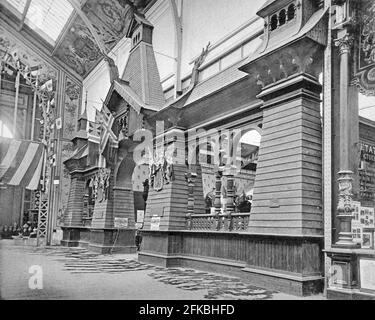 Exposition Universelle, Paris,1889 : Monumental door of the of the exhibition of Norway. Stock Photo