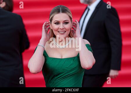 Politsiya bolimida gey porno onlayn