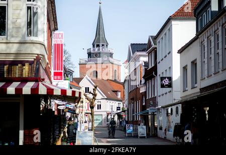 Aurich, Germany. 15th Apr, 2021. The steeple of the historic Lamberti ...