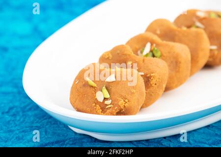 Nestlé Milkmaid | Indian sweets, Peda recipe, Sweet recipes