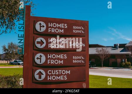 Cane Island Residential Community - editorial Katy, Texas, USA -February 15, 2021: Cane Island Residential Home Community with Community Park and Amen Stock Photo