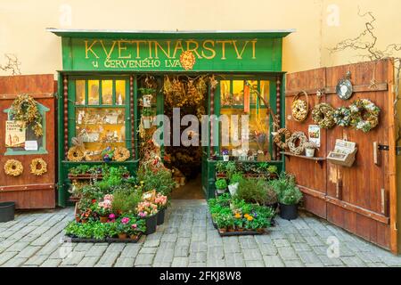 Prague - April 26: Flower shop in Lesser Town, nearby Charles Bridge on April 26, 2021 in Prague, Czech Republic. The national flag of Russian Federat Stock Photo