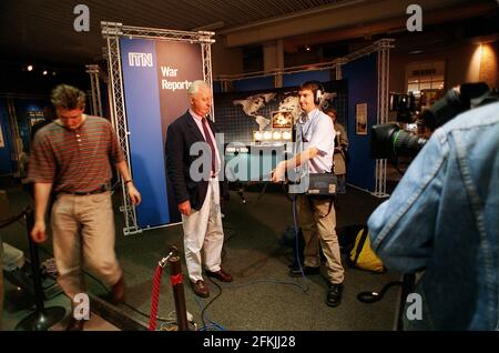 at the ITN television studios 18/07/1997 Stock Photo