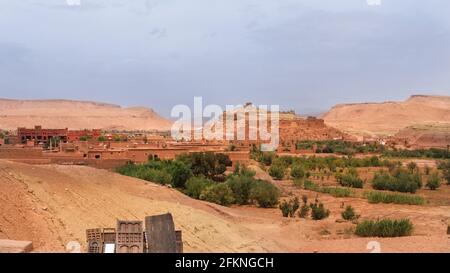 Ksar Aït Benhaddou (Ksar Ait Ben Haddou), the famous fortified town in the Ounila Valley, South Central Morocco Stock Photo