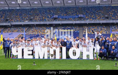 KYIV, UKRAINE - APRIL 25, 2021: FC Dynamo Kyiv players celebrate after winning the Ukrainian Premier League 2020-21 at NSC Olimpiyskiy stadium in Kyiv, Ukraine. Dynamo won 5-0 against Inhulets Stock Photo