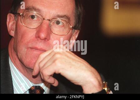 Peter Burt Bank of Scotland Chief Executive Officer 1999 Stock Photo