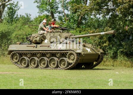 Second World War M18 Hellcat tank, 76 mm Gun Motor Carriage M18, being demonstrated at a military re-enactment event at Damyns Hall, Essex, UK Stock Photo