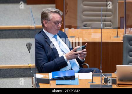 Duesseldorf, Deutschland. 30th Apr, 2021. Markus WAGNER, AfD parliamentary group, debate on the topic > 127th plenary session in the state parliament of North Rhine-Westphalia NRW, Duesseldorf on April 30th, 2021, | usage worldwide Credit: dpa/Alamy Live News Stock Photo