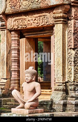Khmer culture at Banteay Srei temple. Siem Reap Cambodia Stock Photo