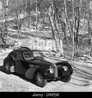 Bugatti 57 Black and White Stock Photos & Images - Alamy