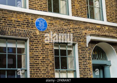 Vera Brittain & Winifred Holtby Blue Plaque at 58 Doughty St, Bloomsbury Central London. English Heritage Blue Plaques Bloomsbury London. Stock Photo