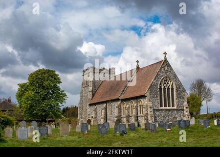 Limpenhoe, St Botolph, church graveyard Stock Photo