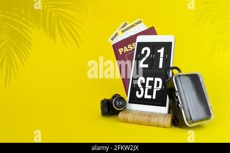 September 21st . Day 21 of month, Calendar date. Mechanical calendar display on your smartphone. The concept of travel. Autumn month, day of the year Stock Photo