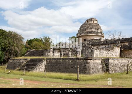 El Caracol, an ancient Mayan observatory building, Chichen-Itza, Yucatan. Mexico Stock Photo