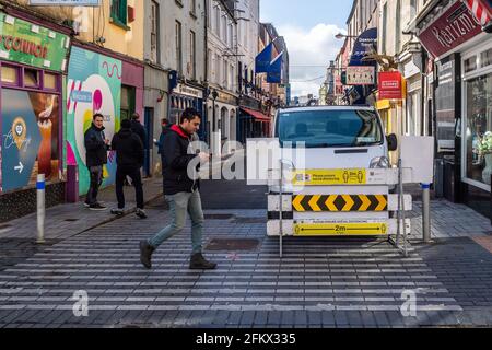 Cork, Ireland. 4th May, 2021. Cork City Council has today started the process of pedestrianising 17 city centre streets. The Council says the pedestrianisation is aimed at making the city a safer, more inclusive and pleasant place for residents, shoppers and visitors. Credit: AG News/Alamy Live News Stock Photo