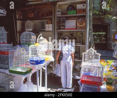 Bird cage stall in La Rambla, Ciutat Vella District, Barcelona, Province of Barcelona, Catalonia, Spain Stock Photo