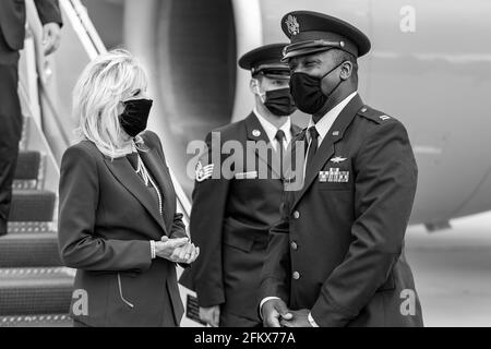 First Lady Jill Biden greets with members of the military as she deplanes on April 9, 2021 in Birmingham, Alabama. (Official White House Photo by Cameron Smith) Stock Photo