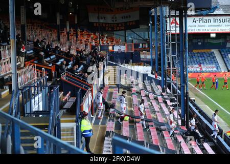 Luton, UK. 4th May, 2021. English Football League Championship Football ...