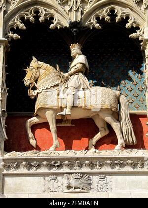 Statue of Louis XII at Chateau de Blois, Loire et Cher, Pays de la Loire, Loire Valley , UNESCO World Heritage Site, France Stock Photo