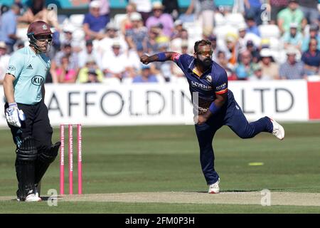 Ashar Zaidi in bowling action for Essex during Essex Eagles vs Surrey, Vitality Blast T20 Cricket at The Cloudfm County Ground on 5th August 2018 Stock Photo