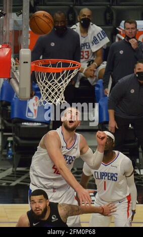 Los Angeles, USA. 05th May, 2021. Los Angeles Clippers' center Ivica Zubac (40) reacts as Toronto Raptors' guard Fred VanVleet scores on a reverse layup during the second half at Staples Center in Los Angeles on Tuesday, May 4, 2021. The Clippers defeated the Raptors 105-100 to end a three-game losing streak. Photo by Jim Ruymen/UPI Credit: UPI/Alamy Live News Stock Photo