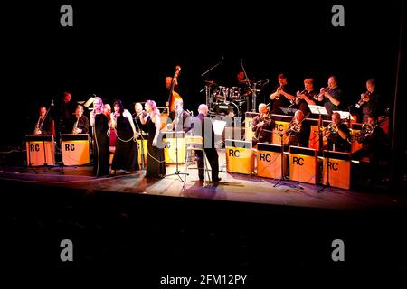 Fenner sisters accompanied by Ray Chester big band, Customs House South Shields (May 2008) Stock Photo